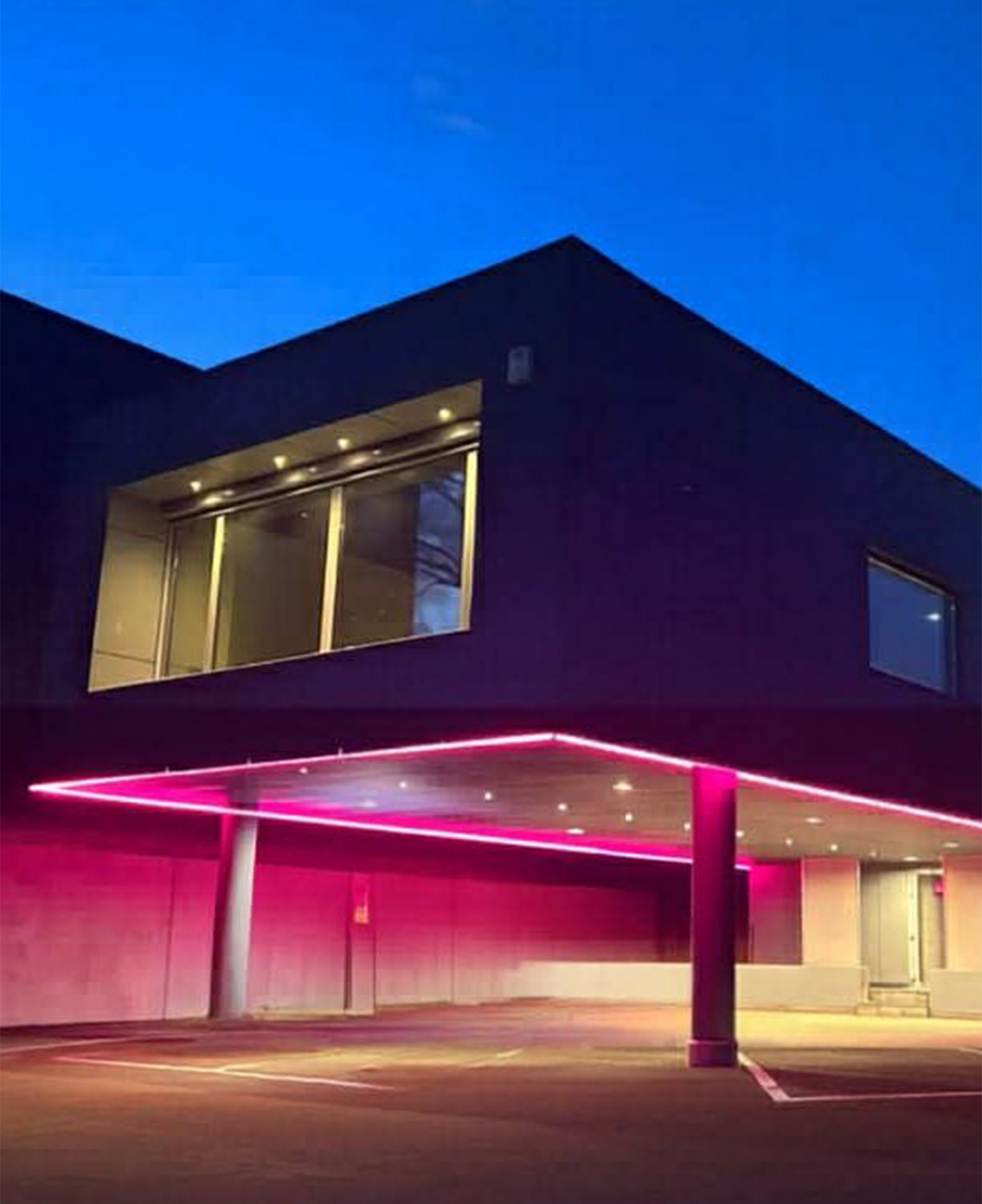 La Banque à Dinant, vue extérieur